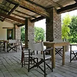 Casa Mare Vallugola Di Gabicce, Vallugola * Castel di Mezzo