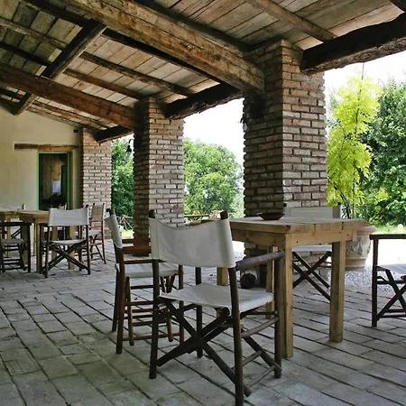 Casa Mare Vallugola Di Gabicce, Vallugola * Castel di Mezzo